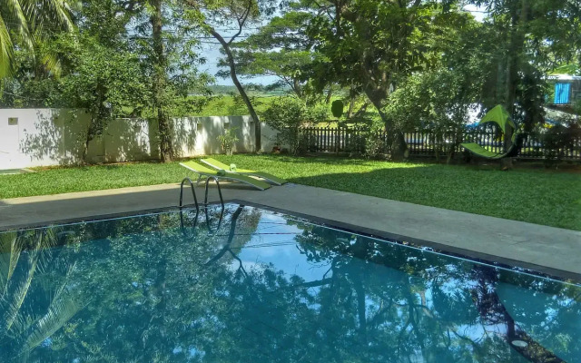Rain Tree by Oak Ray Hotel
