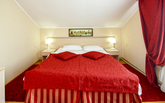 Hotel Iris
