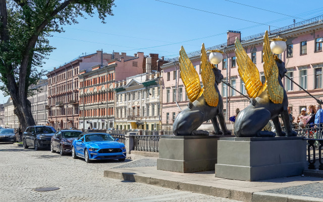 Квартира Апартаменты У Банковского Мостика