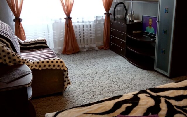 Апартаменты на Немировича-Данченко 163