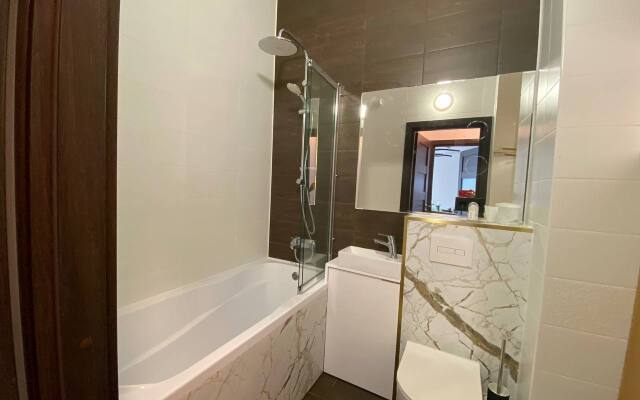 VKOMFORTE Na Kuznetsovskoy Ulitse Flat