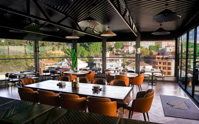 Black Bird Thermal Hotel & Spa