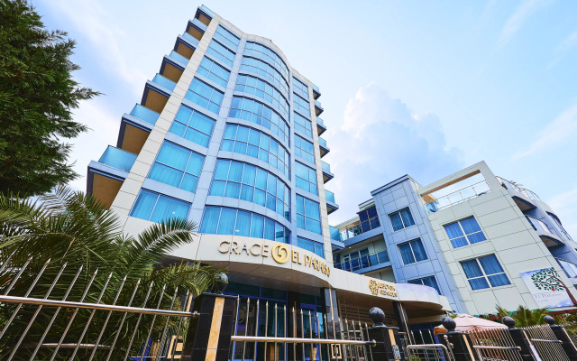 Grace El Paraiso Hotel