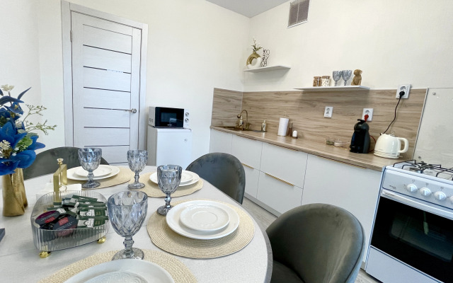 Flat Otlichnaya Kvartira Na 6 Chelovek