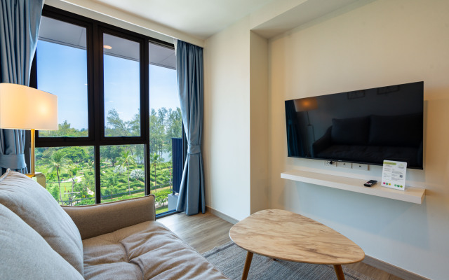 Uyutnye Laguna Skypark Apartments