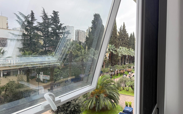 inSochi v samom centre Sochi na Navaginskoj N308 Apartments