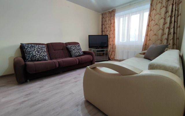 Квартира с качественным ремонтом в новом доме