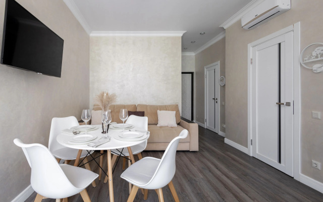 Апартаменты Red Apartments Арт Лайт Сити Апартамент Рембрандт