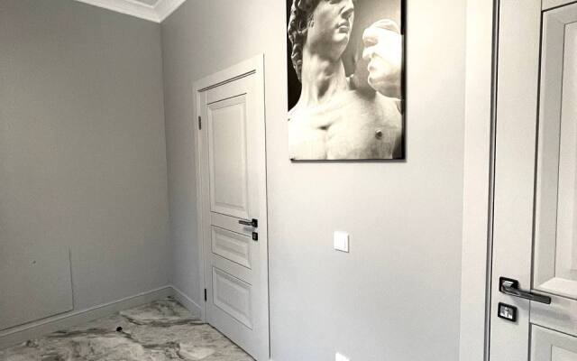 Частный дом Apartburo Grey House