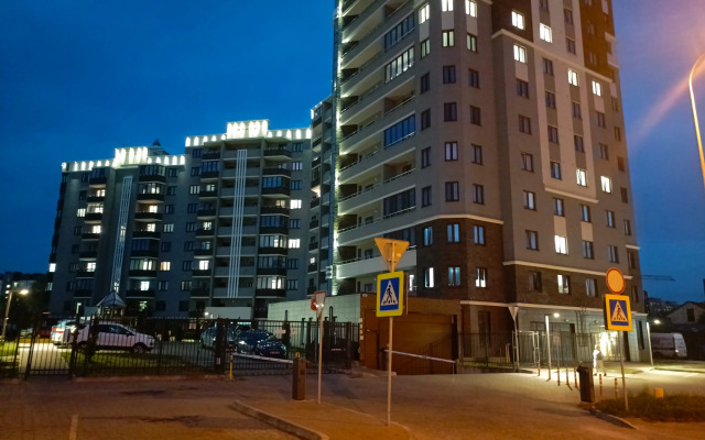 Novye V Dome Biznes Klassa S Okhranoy Apartment