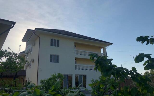 Gudauta Guest House