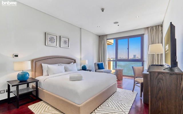 Апартаменты Bnbmehomes Lux Living Redefined Palm Jumeirah - 507