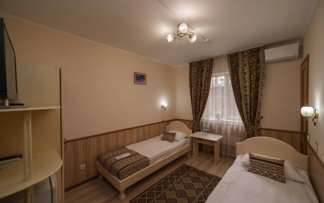 Alpinist Hotel