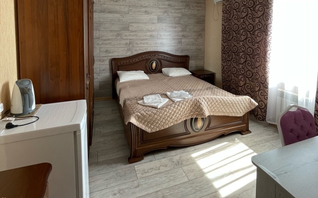 Отель Радуга