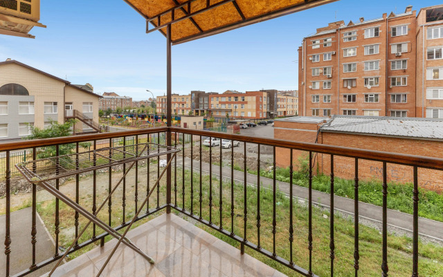 Апартаменты Juls Apart в элитном ЖК с большим балконом