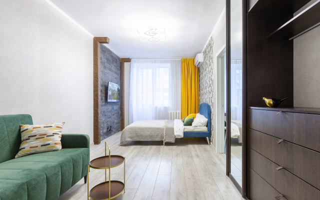 Nedaleko Ot Naberezhnoy R.volga Flat
