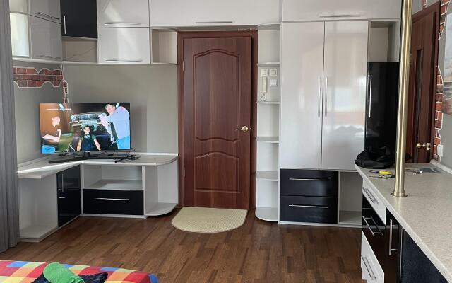 Na Turisticheskom Proyezde 1 Flat