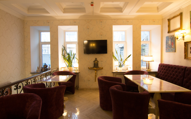Vintazh Hotel
