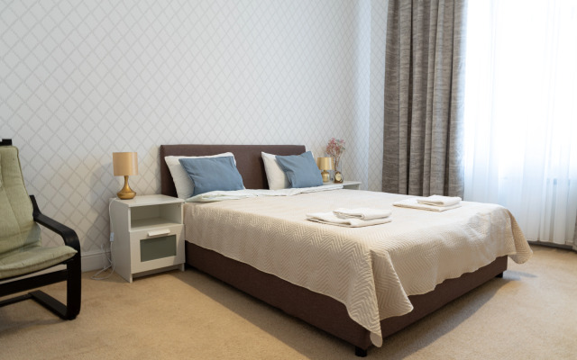 Апартаменты Огромные у Петропавловской Крепости