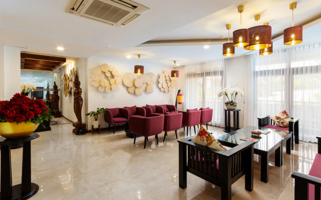 Отель Jaya Suites Hotel