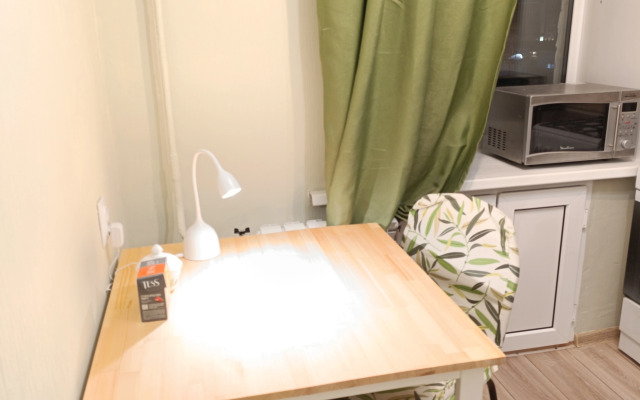 Flat Sovremennaya Udobnaya Kvartira U Naberezhnoy