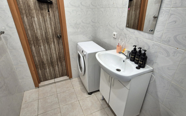 Na Ul Khlebozavodskaya Flat