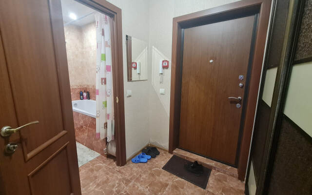Na Ulitse Kuryzhova 16 Flat