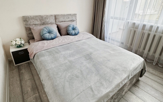 Квартира 3-х Комнатная на  Интернациональной 51