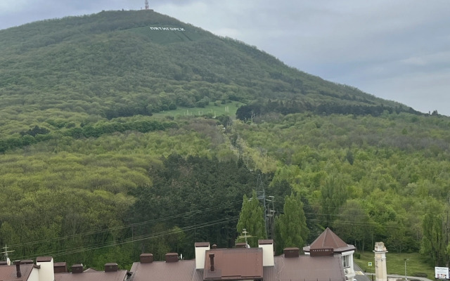 Vidovaya kvartira u podnozhyya Mashuka Flat