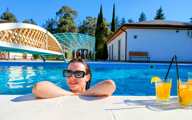 Отель Amra Sunrise