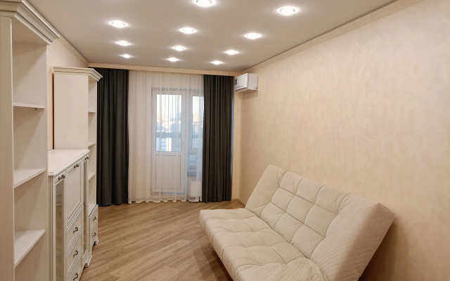 Premium Dvuhkomnatnaya S Vidom Na Reku Flat