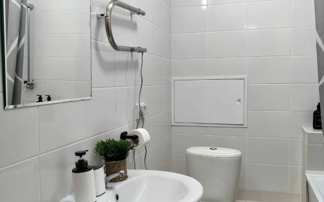 Na Aminyevskom Shosse 4D/1 Flat with Balcony and City Veiw