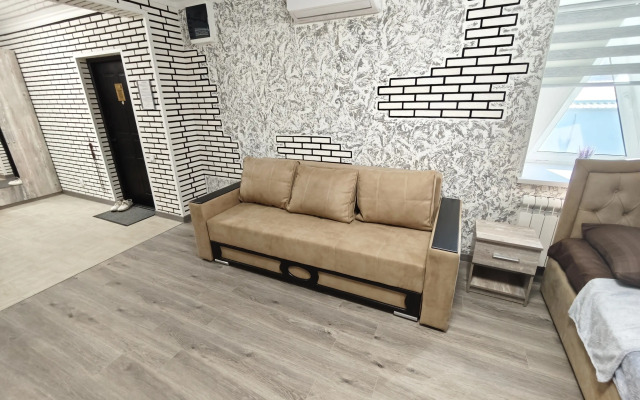 Na Krasnoy Armii 136/10 Apartments