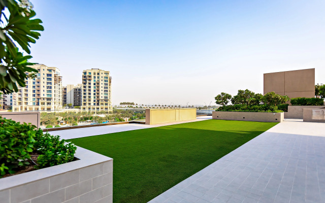 Uyutnye 1Br Apartamenty v Creek Harbour Apartments