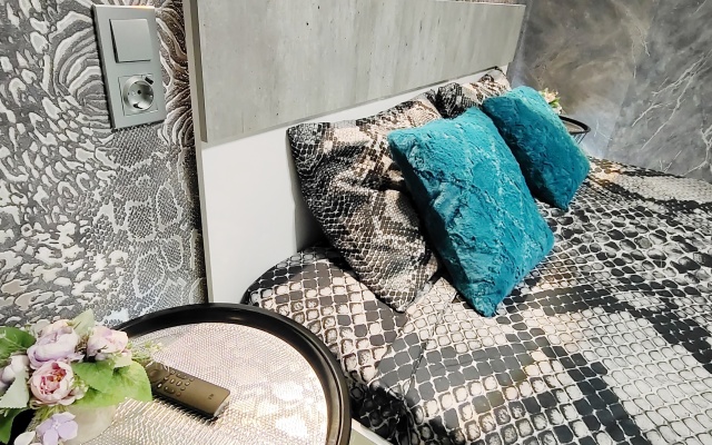 U Dendrarija s vidom na zakaty Flat