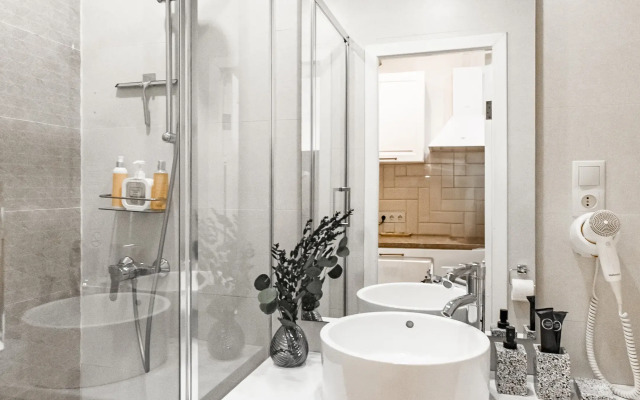 Travertin Siesta Apartments