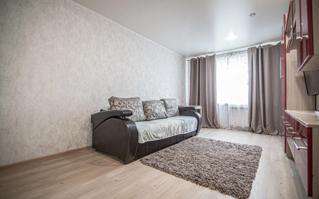 U oblastnoy bolnitsy na 4 cheloveka Flat