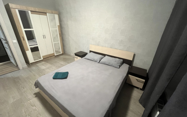 Tolstogo 3 Flat