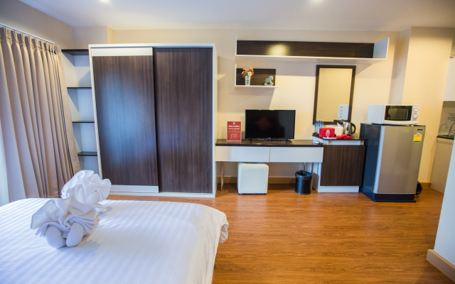 ZEN Rooms Soi Chom Chan Apartments