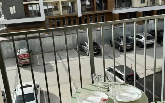 68 Na Staroshosseynoy Ulitse 5k8 Flat