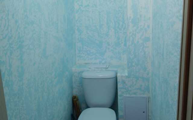 Апартаменты Двухкомнатная на Кирова 25а (1-й этаж)