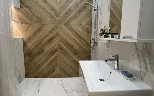 Na Ulitse Drazhinskogo 48 Flat