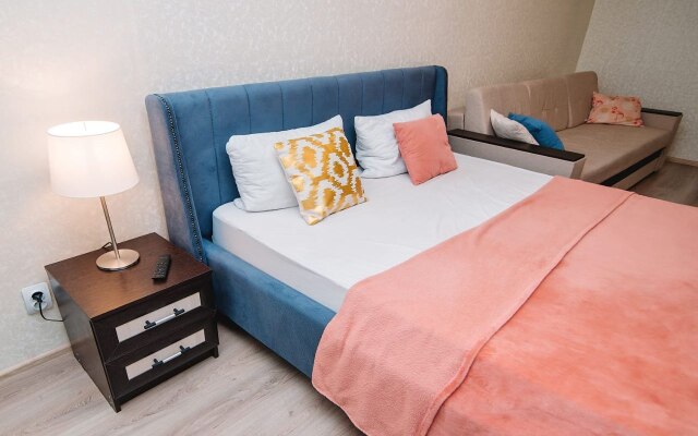 Апартаменты Апрель Брестская 1