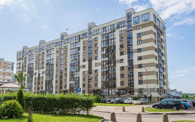 Modern S Prostornoy Kukhney Apartments