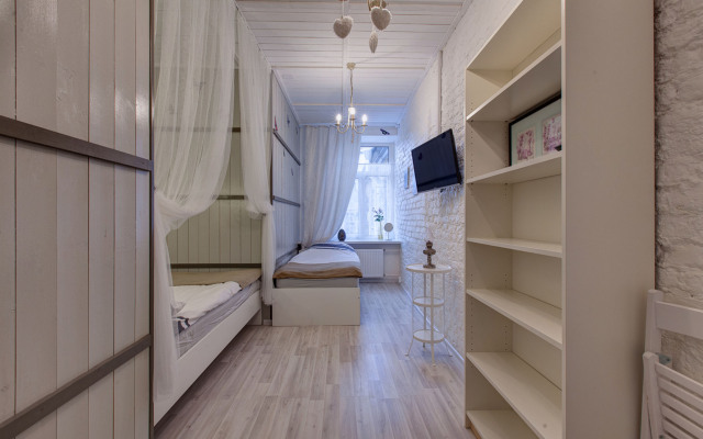 Avrora na Pochtamtskoj  Guest House