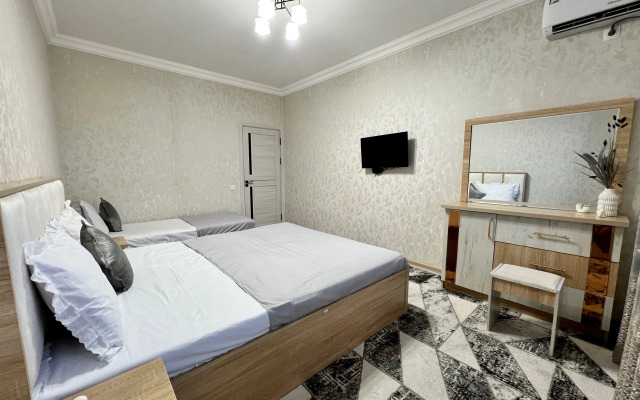 V Tsentre Tashkente Chakar 198 Ot Rnb Estate Apartments
