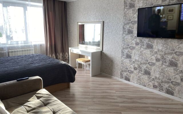 Апартаменты в 5-м Микрорайоне Дом 49