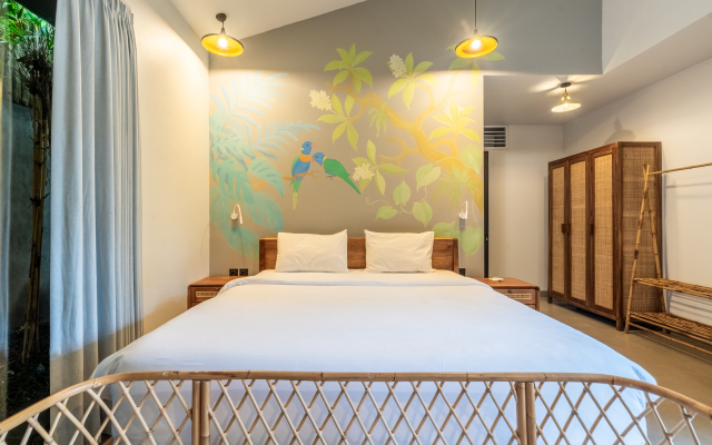 Chakola with Koi Pond Villa
