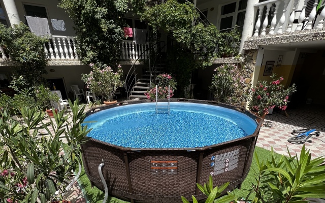 Raduga Mini-Hotel