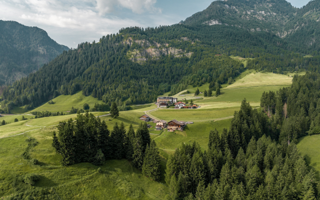 La Cort My Dollhouse - Adults Only